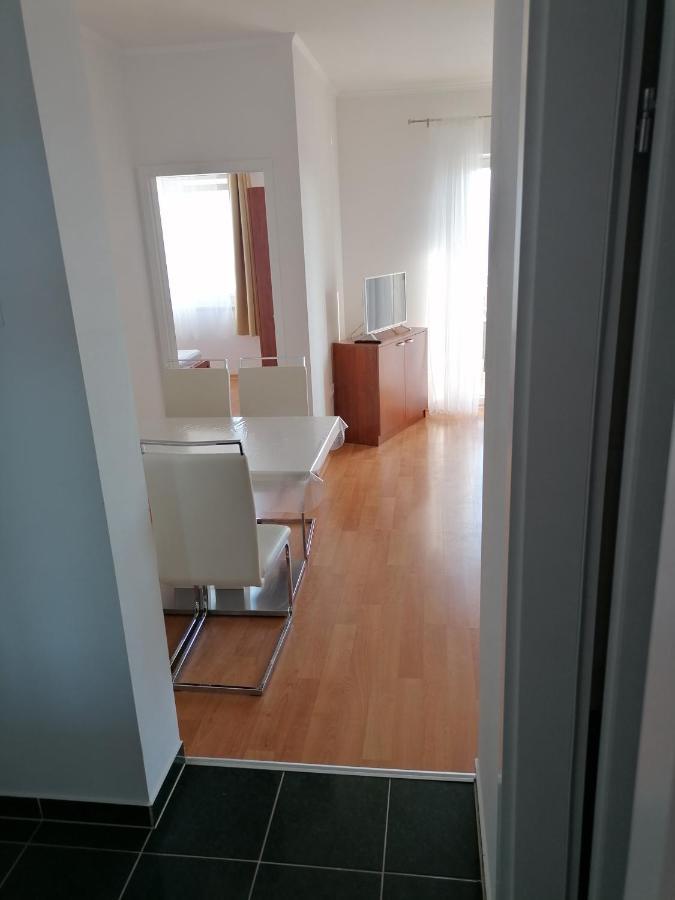 Apartments Dinko Duće Buitenkant foto