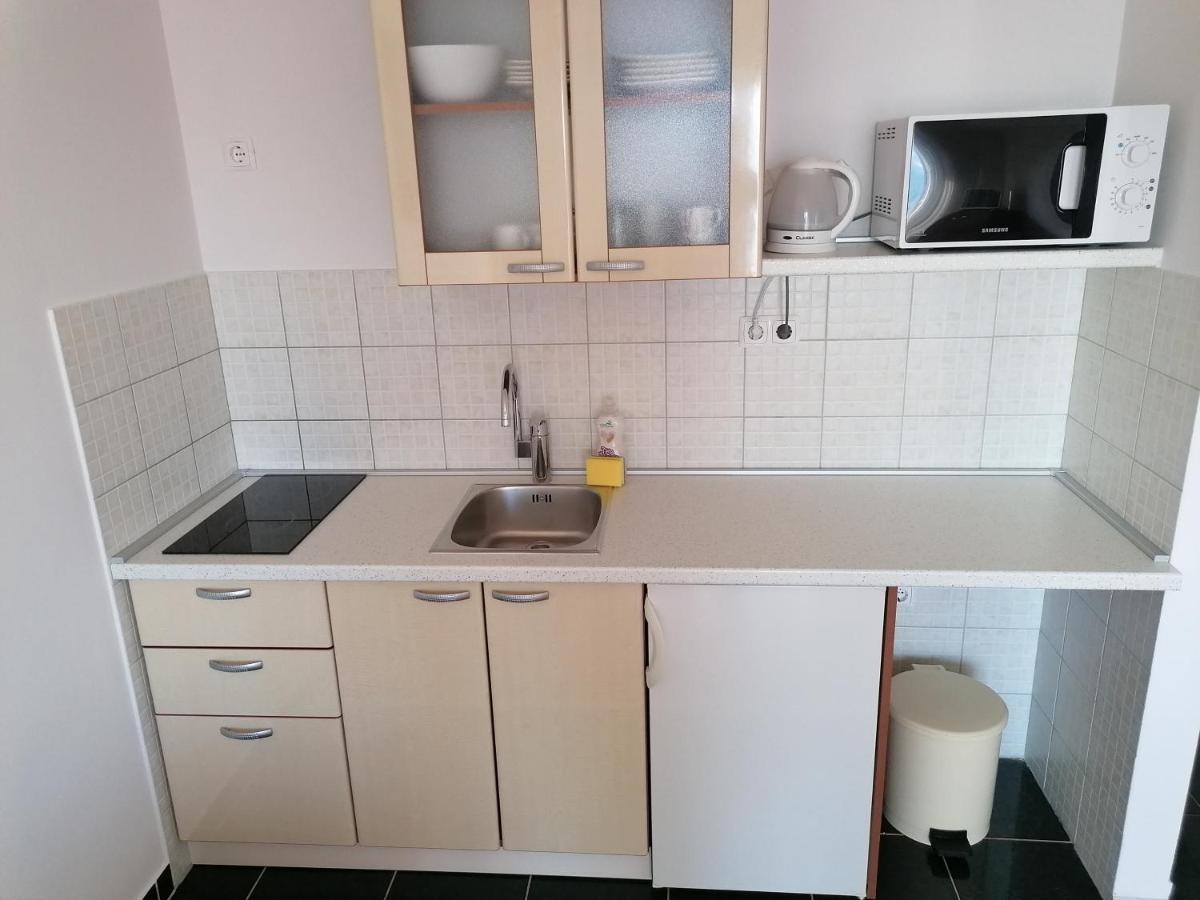 Apartments Dinko Duće Buitenkant foto