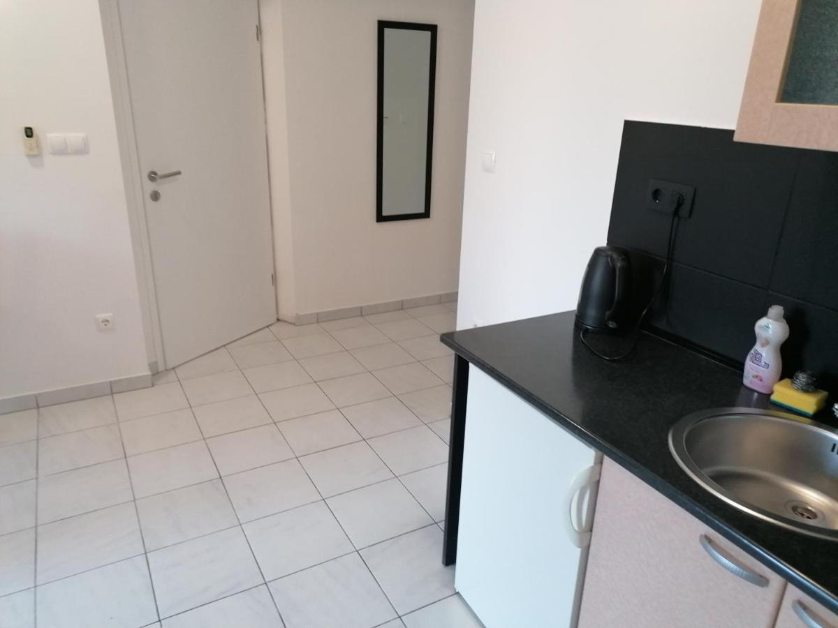 Apartments Dinko Duće Buitenkant foto